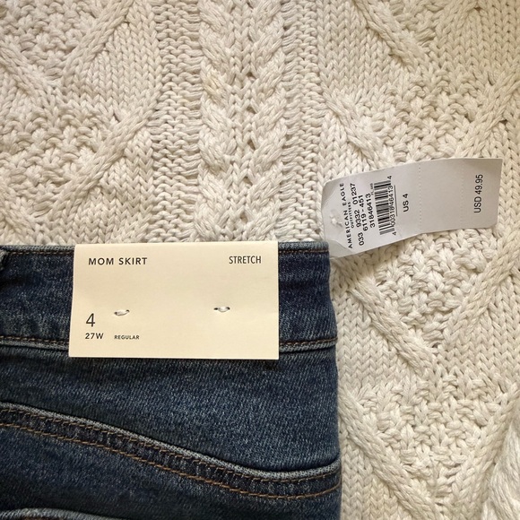 American Eagle Outfitters Blue Denim Skirt - Picture 2 of 2